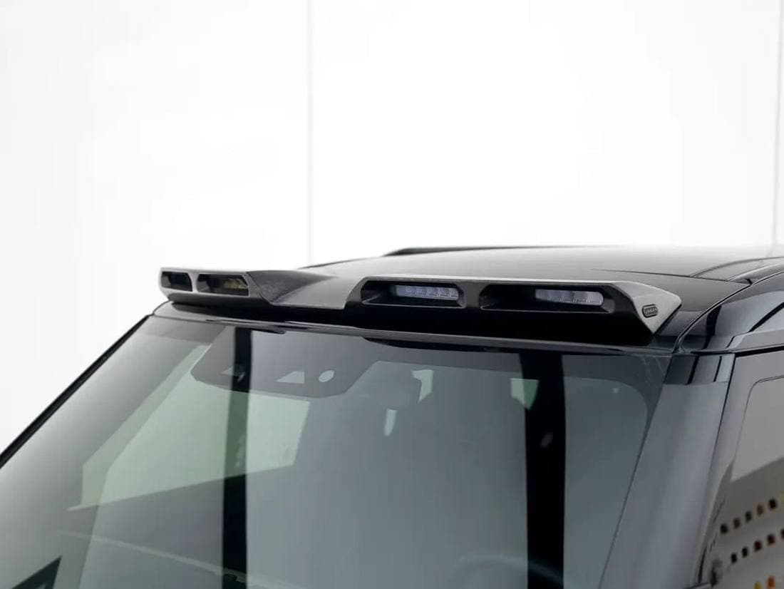 2025 Land Rover Defender thumbnail 7
