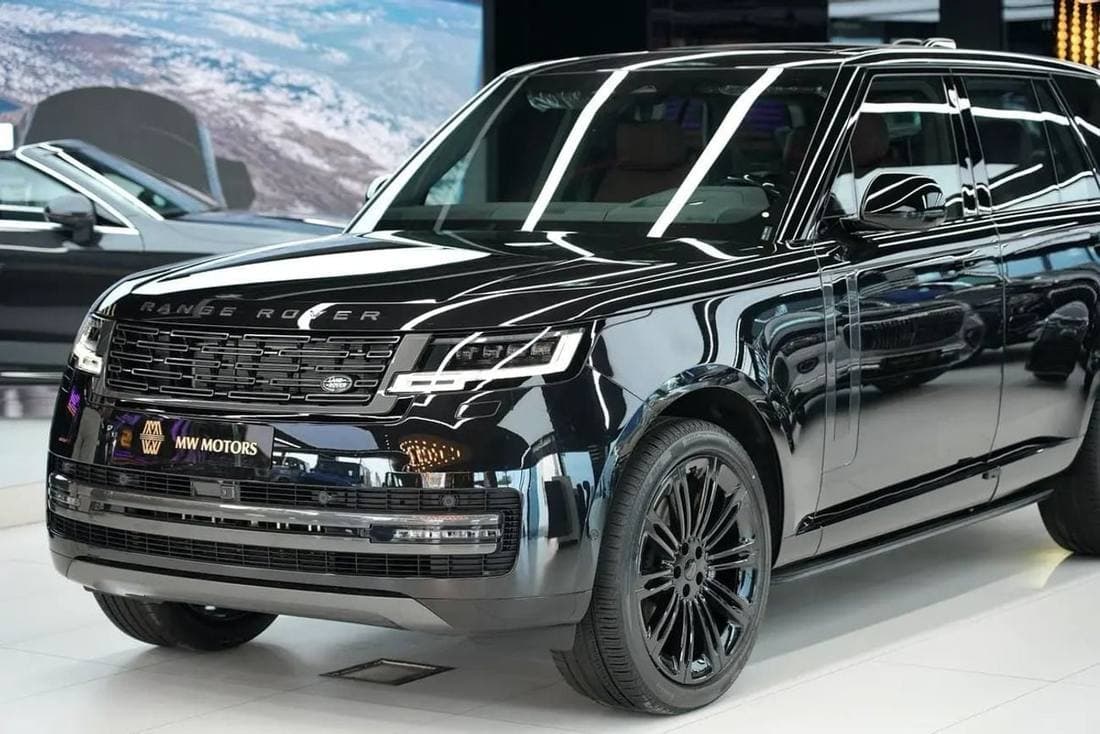 2026 Land Rover Range Rover HSE P400 thumbnail 3