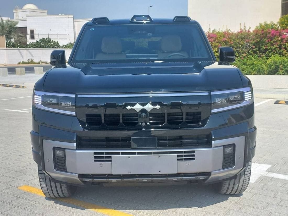 2026 BYD Leopard 8 FLAGSHIP thumbnail 3