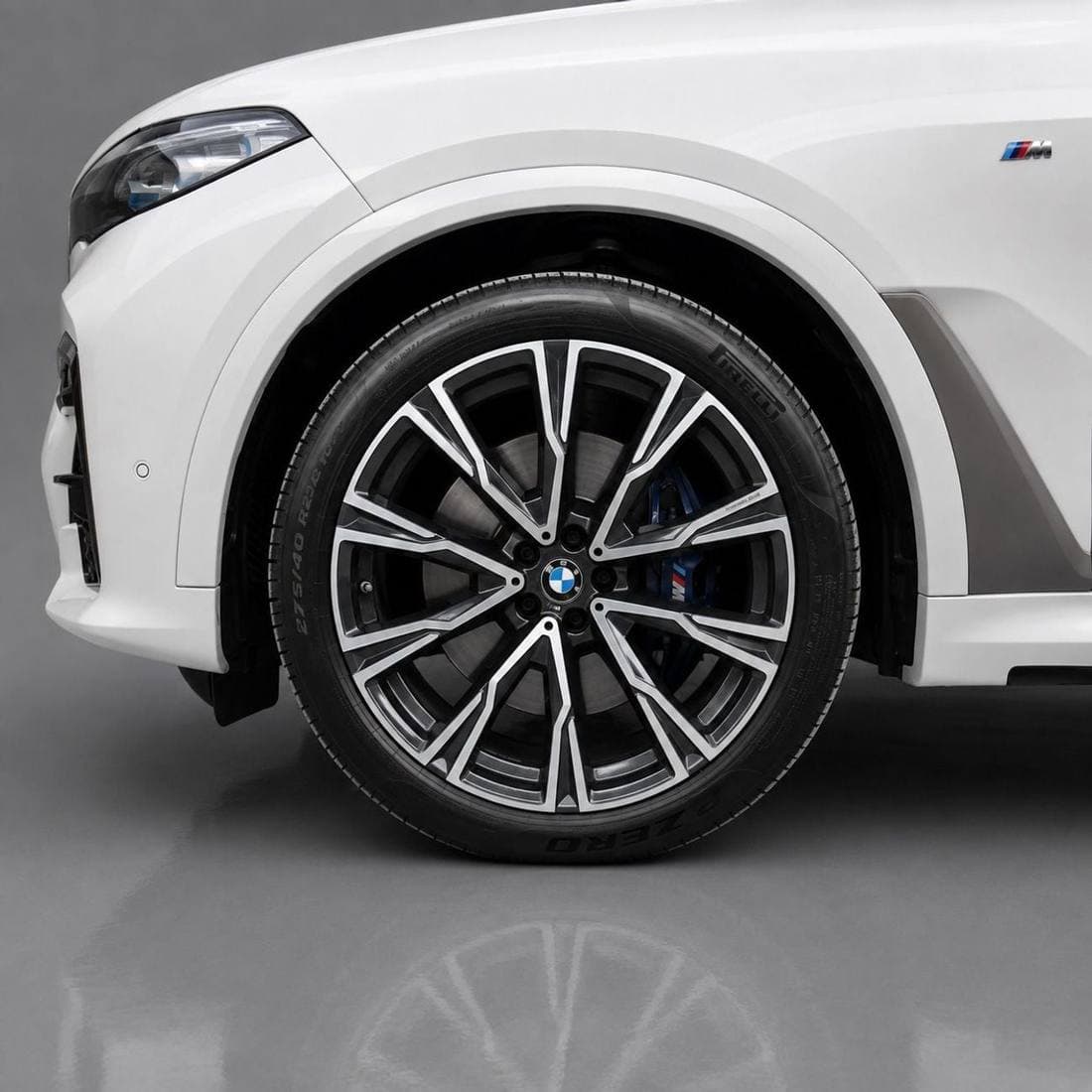 2022 BMW X7 M50i thumbnail 6
