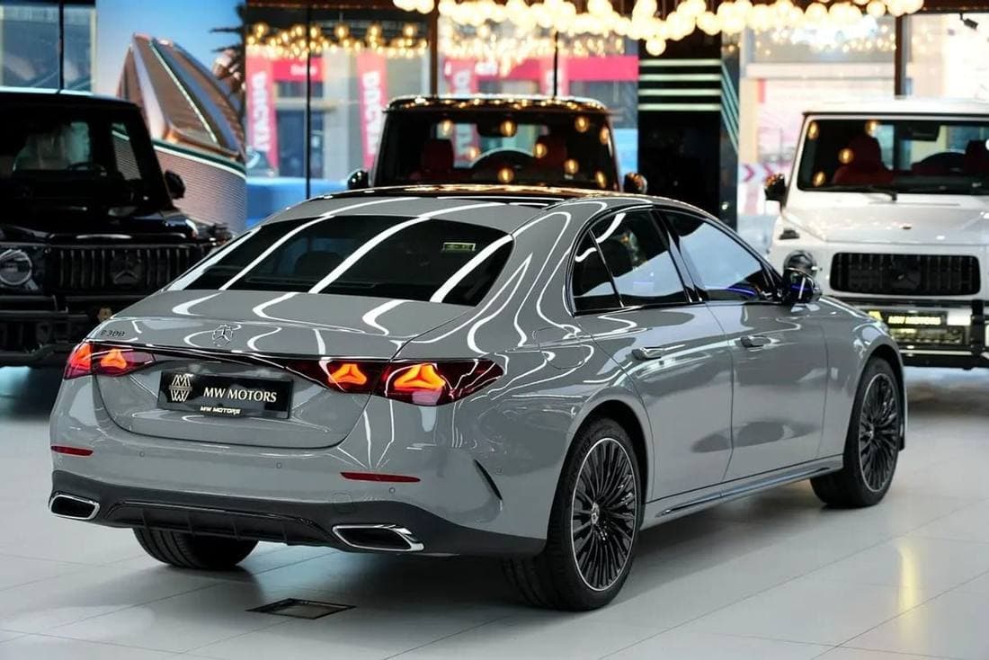 2026 Mercedes Benz E300 AMG thumbnail 4