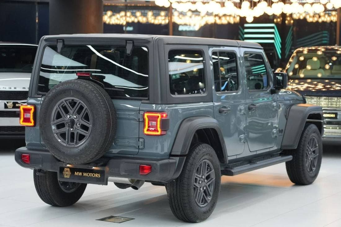 2026 Jeep Wrangler SPORT thumbnail 4