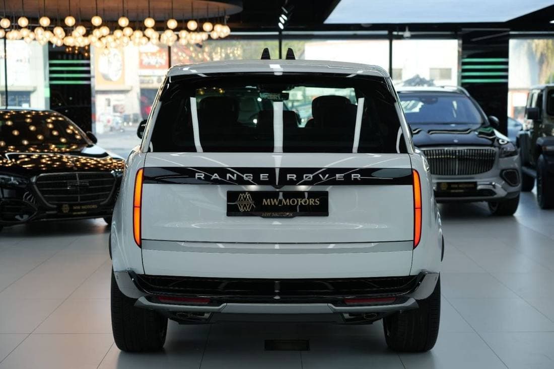 2026 Land Rover Range Rover HSE P530 thumbnail 5