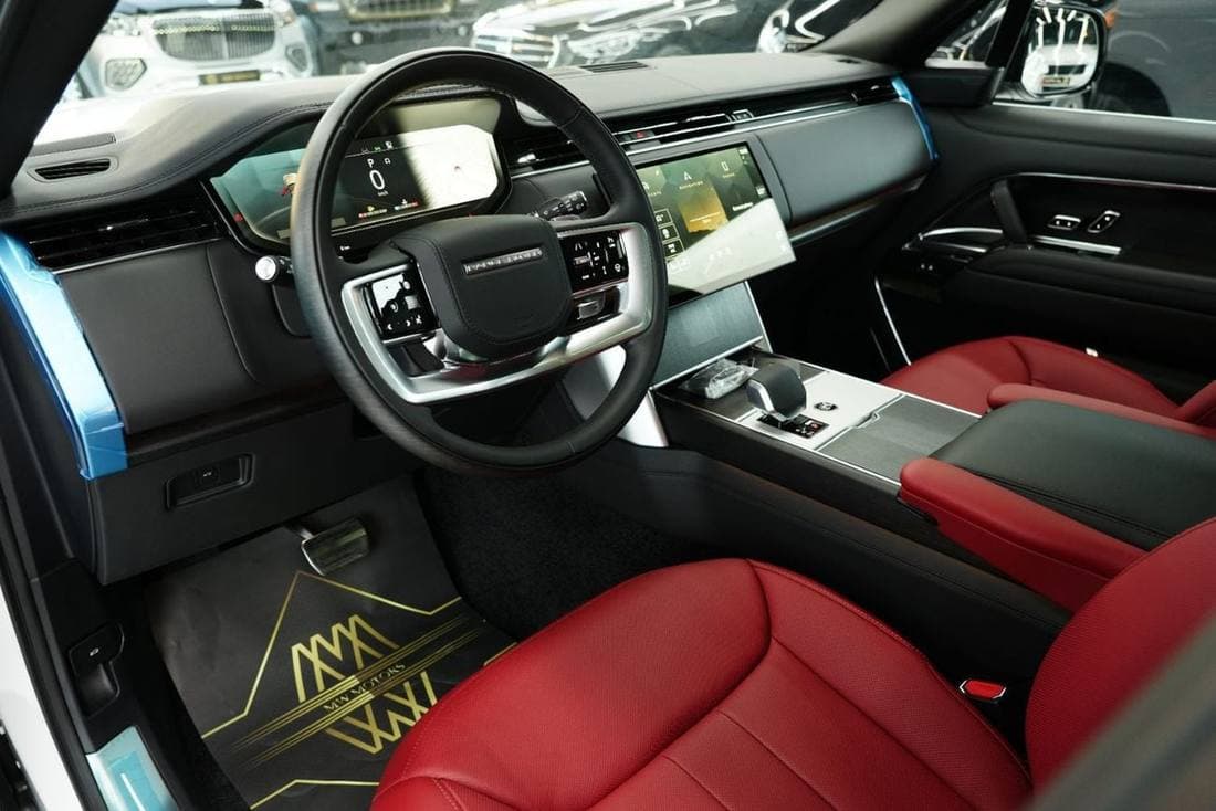 2026 Land Rover Range Rover HSE P530 thumbnail 8