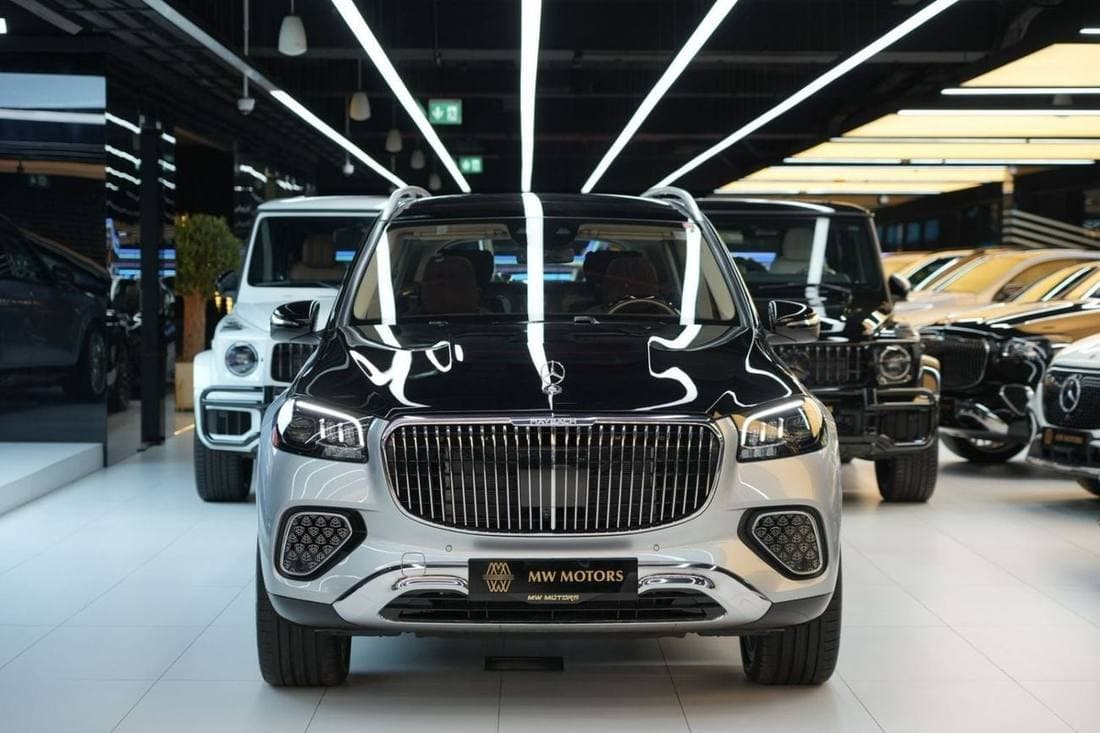 2026 Mercedes Maybach GLS600 Maybach thumbnail 2