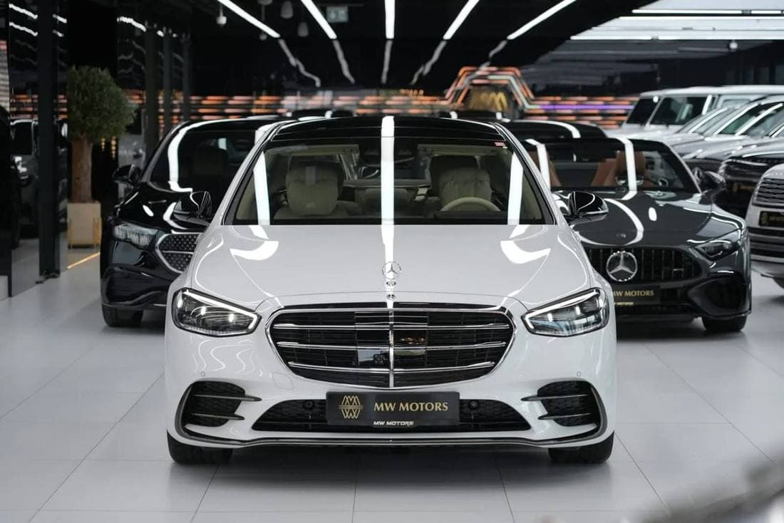 2026 Mercedes Benz S500 4MATIC L DARK SERIES thumbnail 2