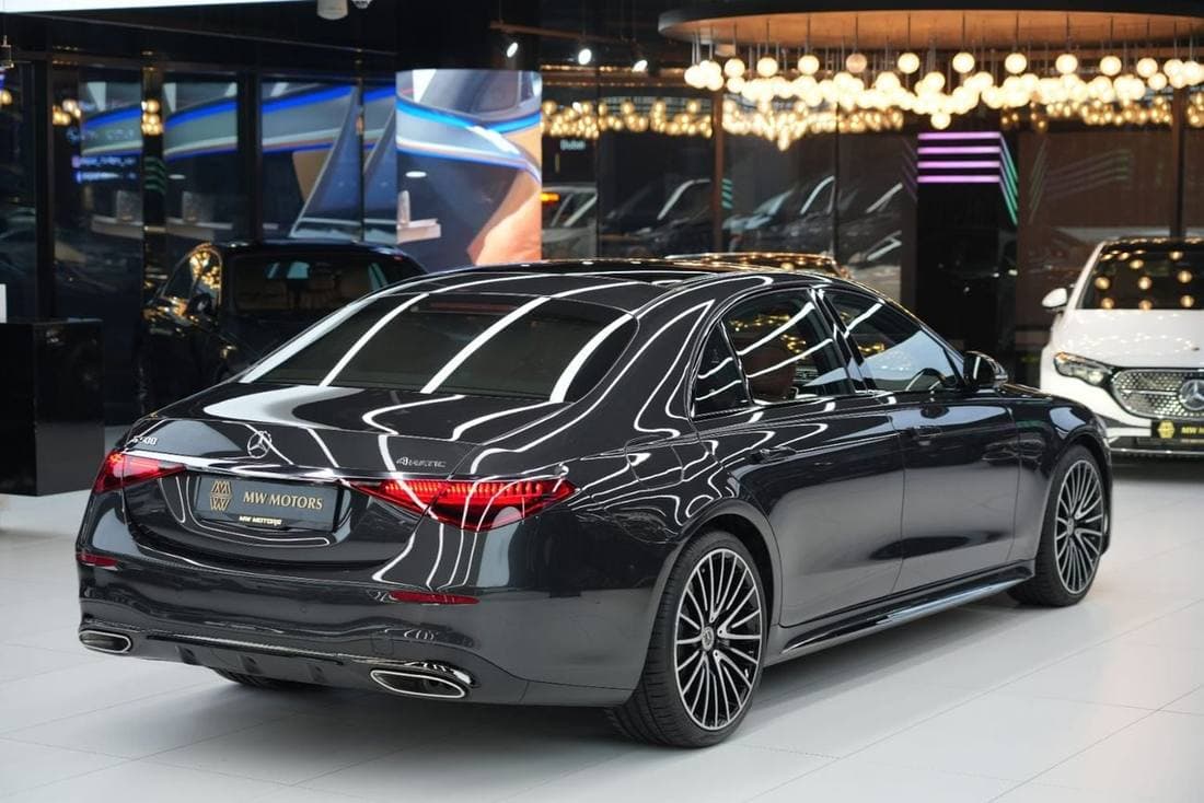 2026 Mercedes Benz S500 4MATIC L DARK SERIES thumbnail 4