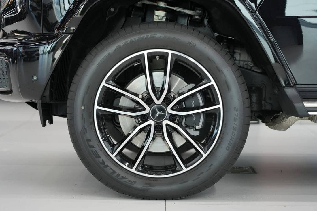 2026 Mercedes Benz G500 STANDARD thumbnail 6