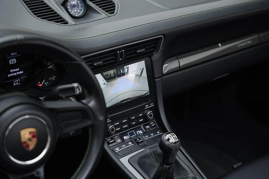 2020 Porsche 911 thumbnail 7