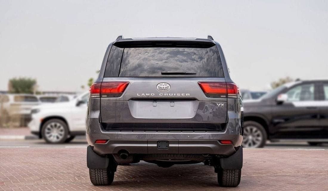 2024 Toyota Land Cruiser VX thumbnail 4