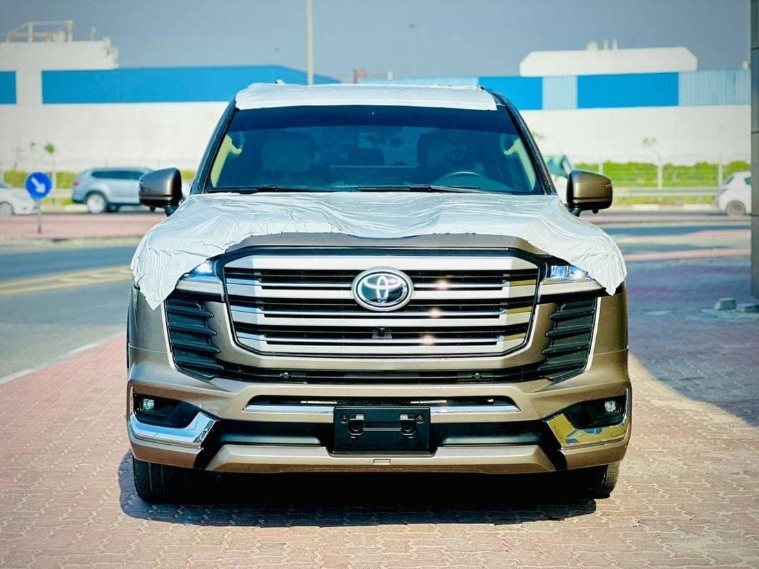 2016 Toyota Land Cruiser thumbnail 3