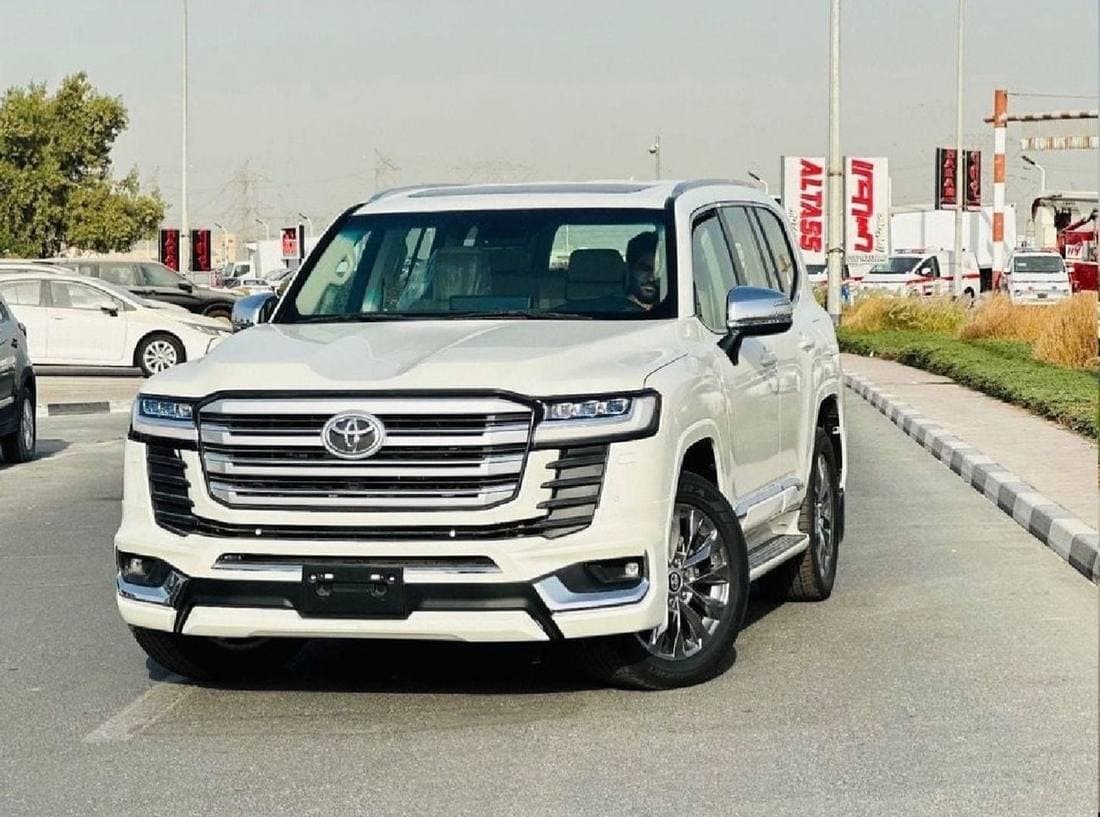 2022 Toyota Land Cruiser GXR thumbnail 2