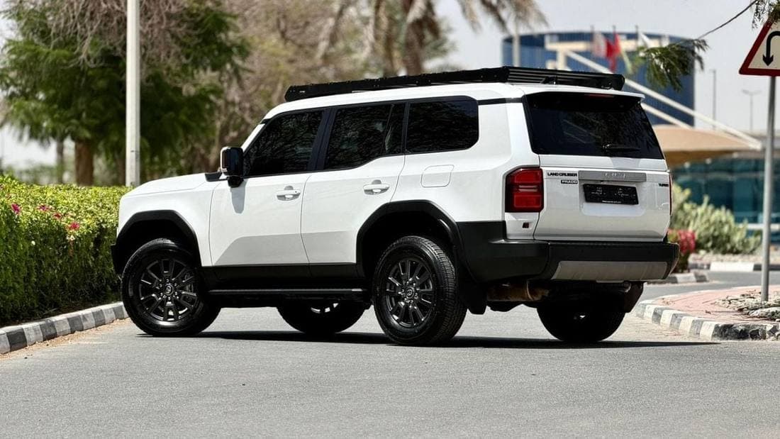 2025 Toyota Prado ADVENTURE thumbnail 2