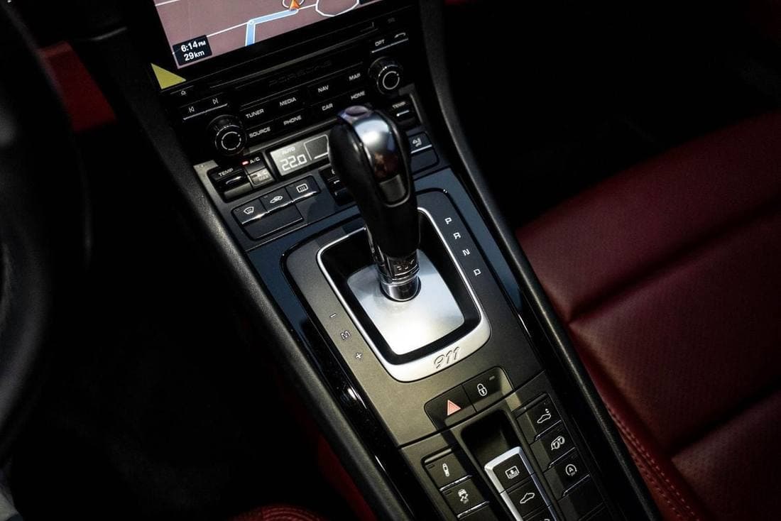 2019 Porsche 911 CARRERA thumbnail 8