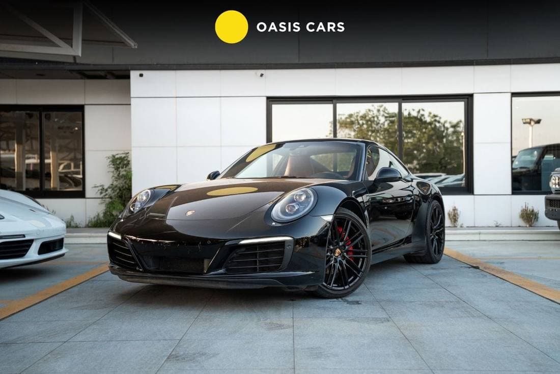 2019 Porsche 911 CARRERA