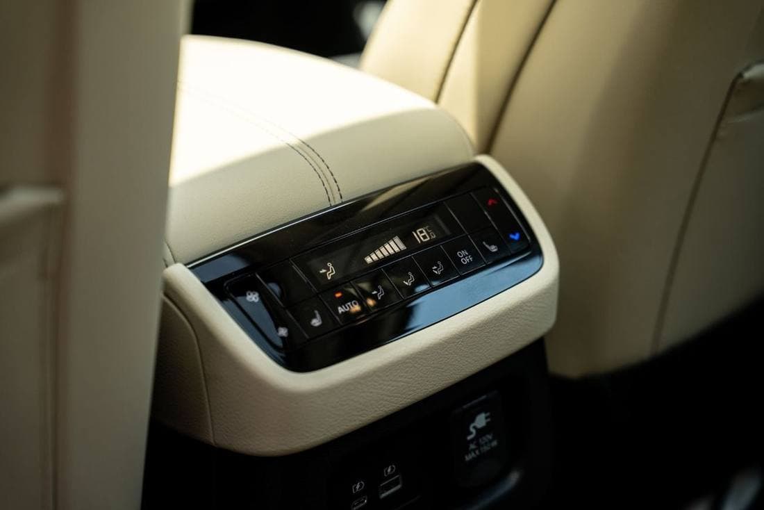 2024 Infiniti QX60 SENSORY thumbnail 6