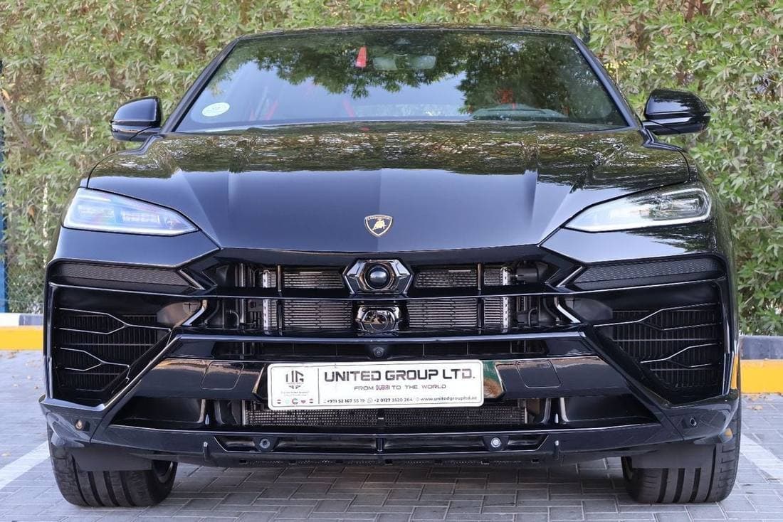 2025 Lamborghini Urus SE thumbnail 2
