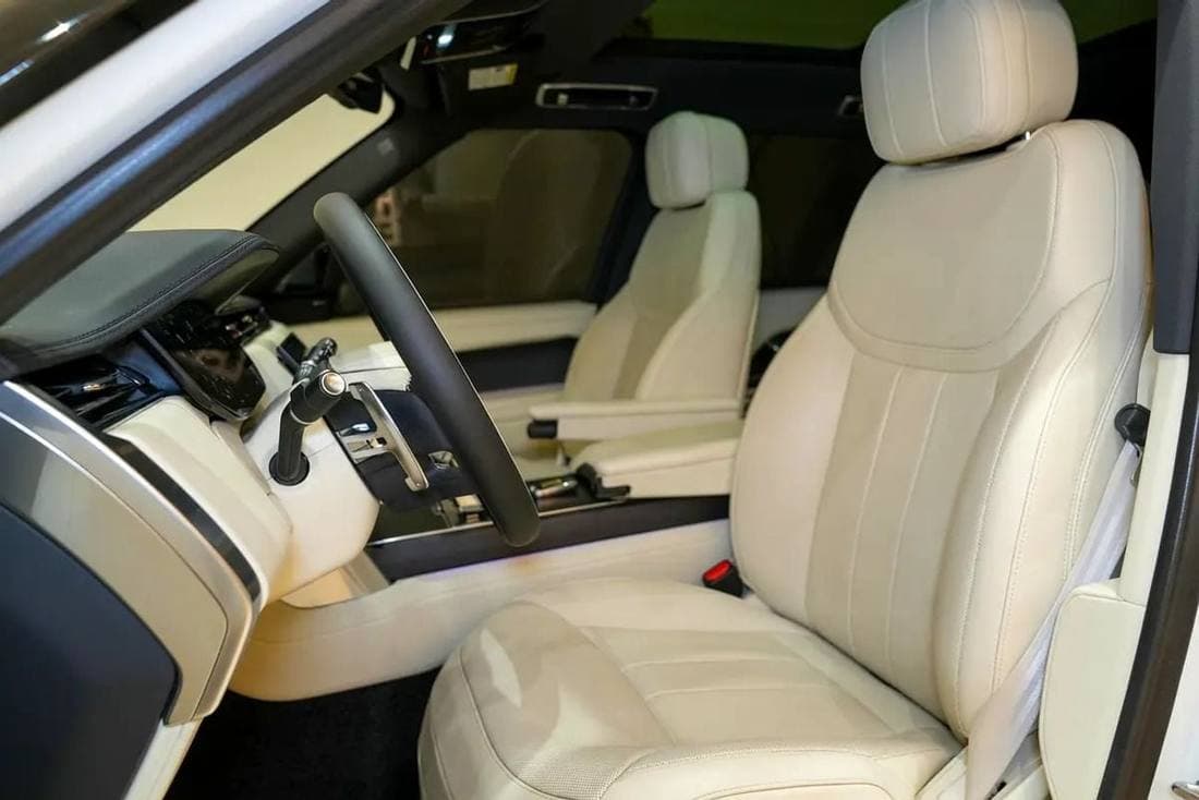 2022 Land Rover Range Rover AUTOBIOGRAPHY P530 thumbnail 5