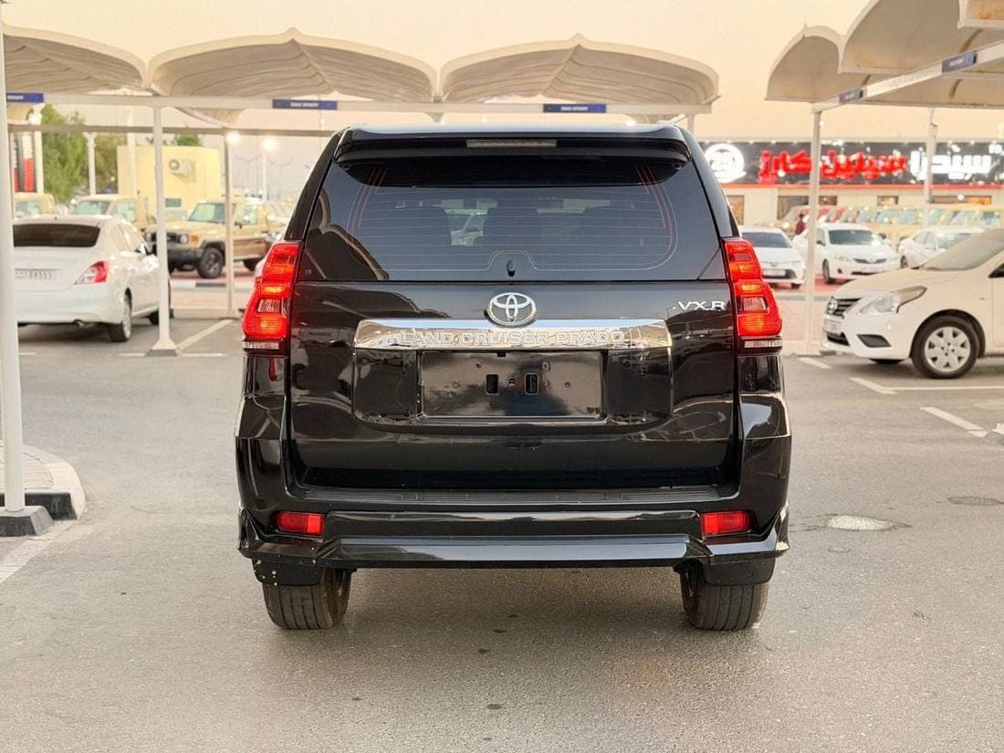 2019 Toyota Prado VXR thumbnail 5