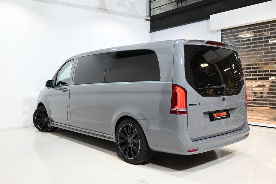 2023 Mercedes Benz V 250 thumbnail 6