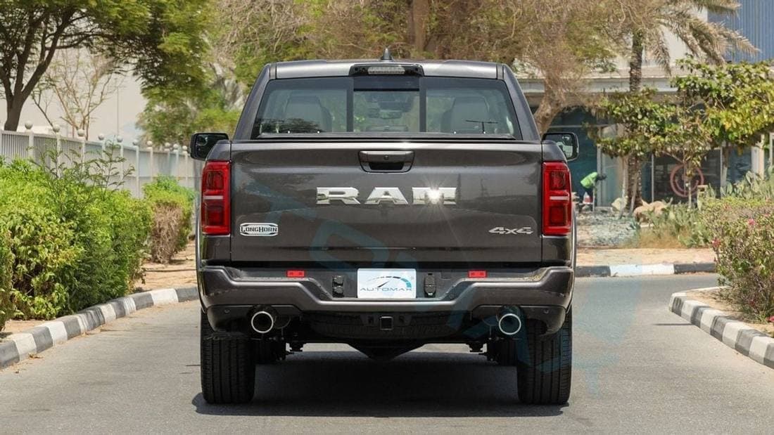 2026 RAM 1500 LIMITED thumbnail 7