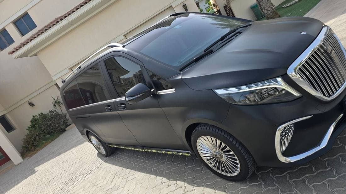 2024 Mercedes Benz V 250 LUXURY thumbnail 3