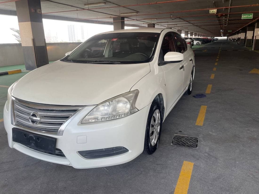 2016 Nissan Sentra SL thumbnail 3