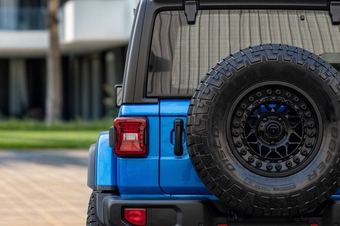 2024 Jeep Wrangler SPORT thumbnail 6