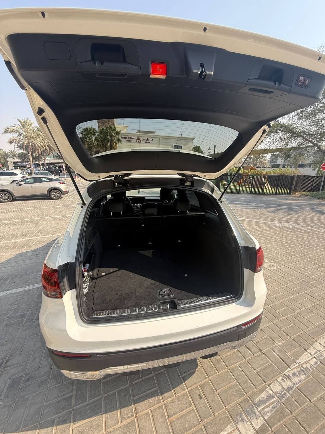 2020 Mercedes Benz GLC 300 E 4MATIC PREMIUM thumbnail 5