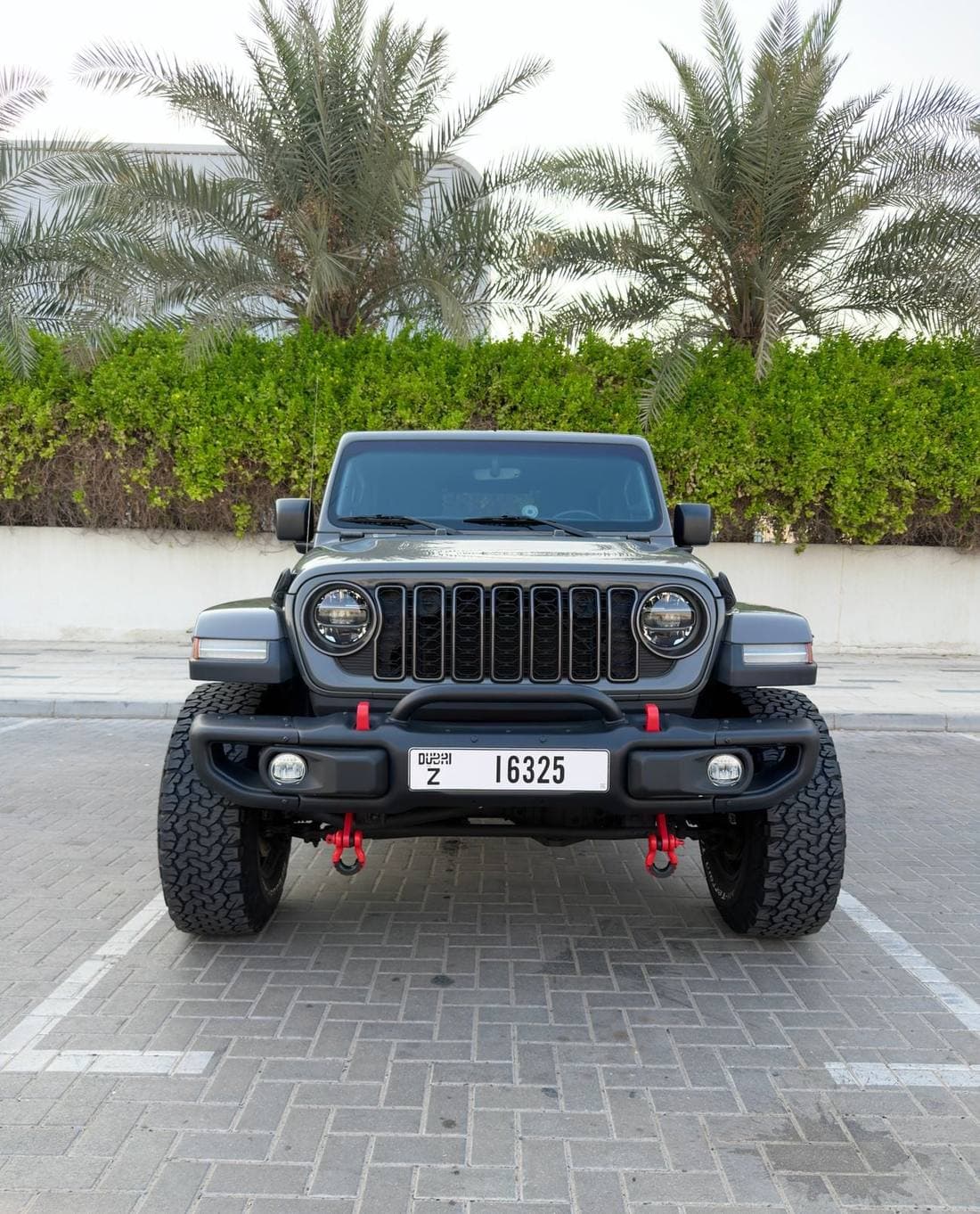 2021 Jeep Wrangler SAHARA thumbnail 2