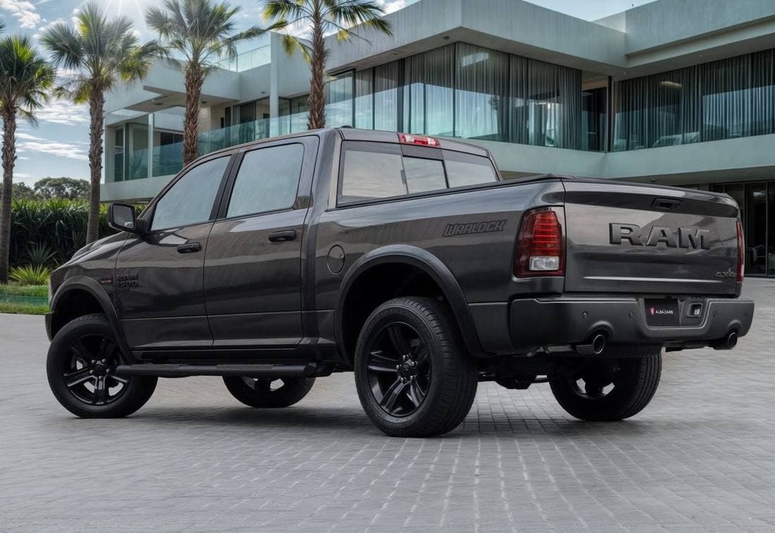 2023 RAM 1500 thumbnail 3