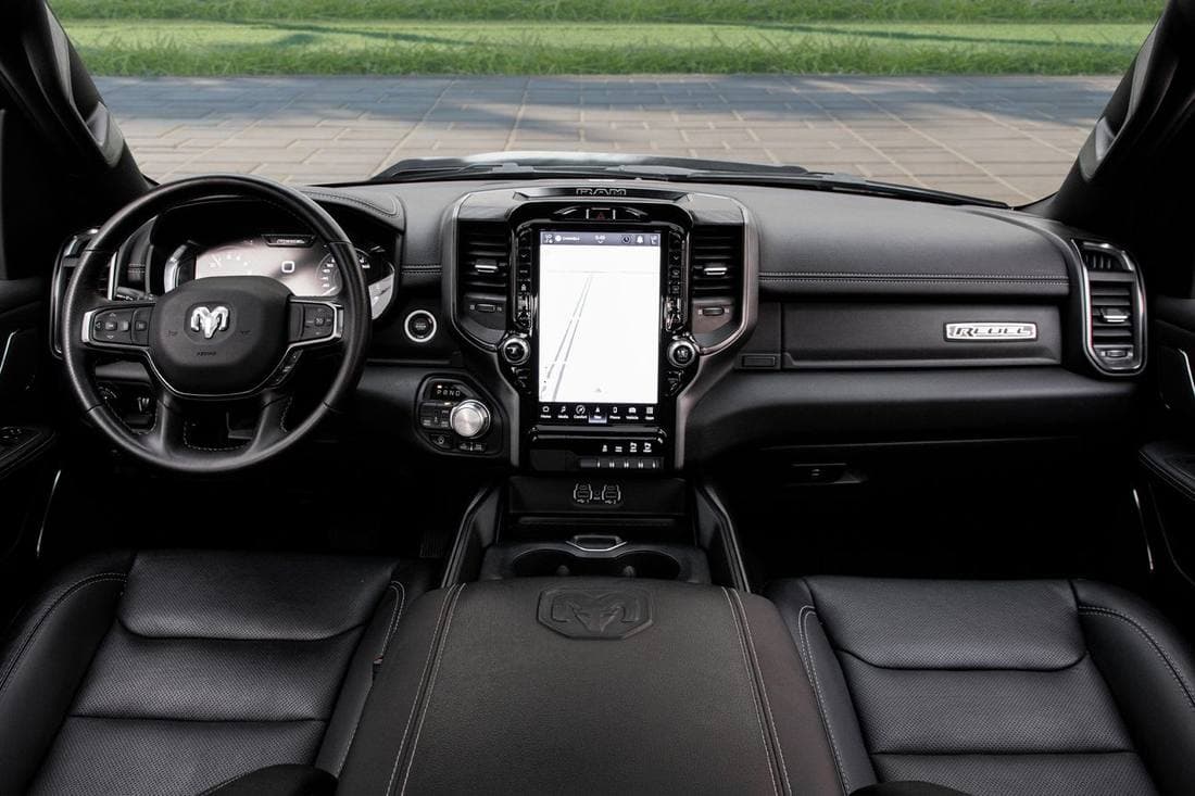 2024 RAM 1500 REBEL thumbnail 8