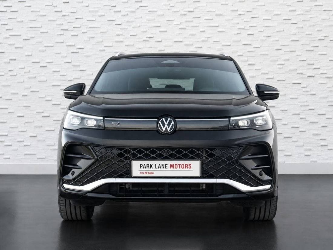 2026 Volkswagen Tiguan R LINE thumbnail 2