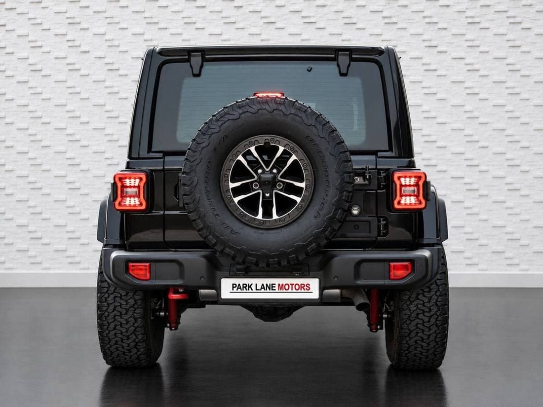2024 Jeep Wrangler RUBICON thumbnail 4
