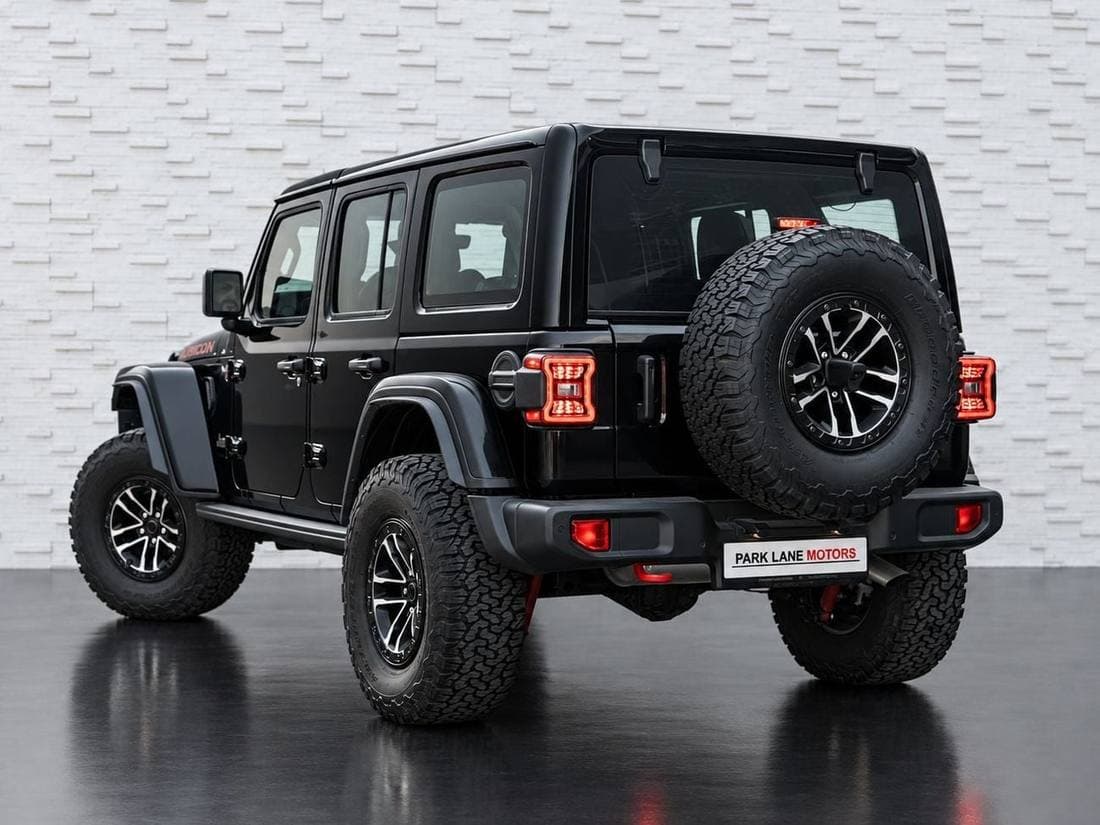 2024 Jeep Wrangler RUBICON thumbnail 3