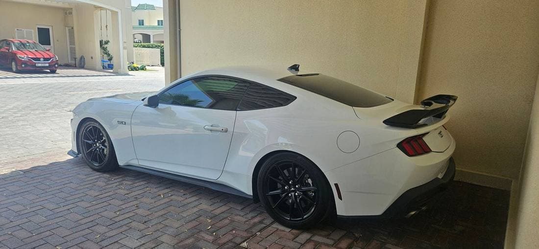 2024 Ford Mustang GT PREMIUM thumbnail 2