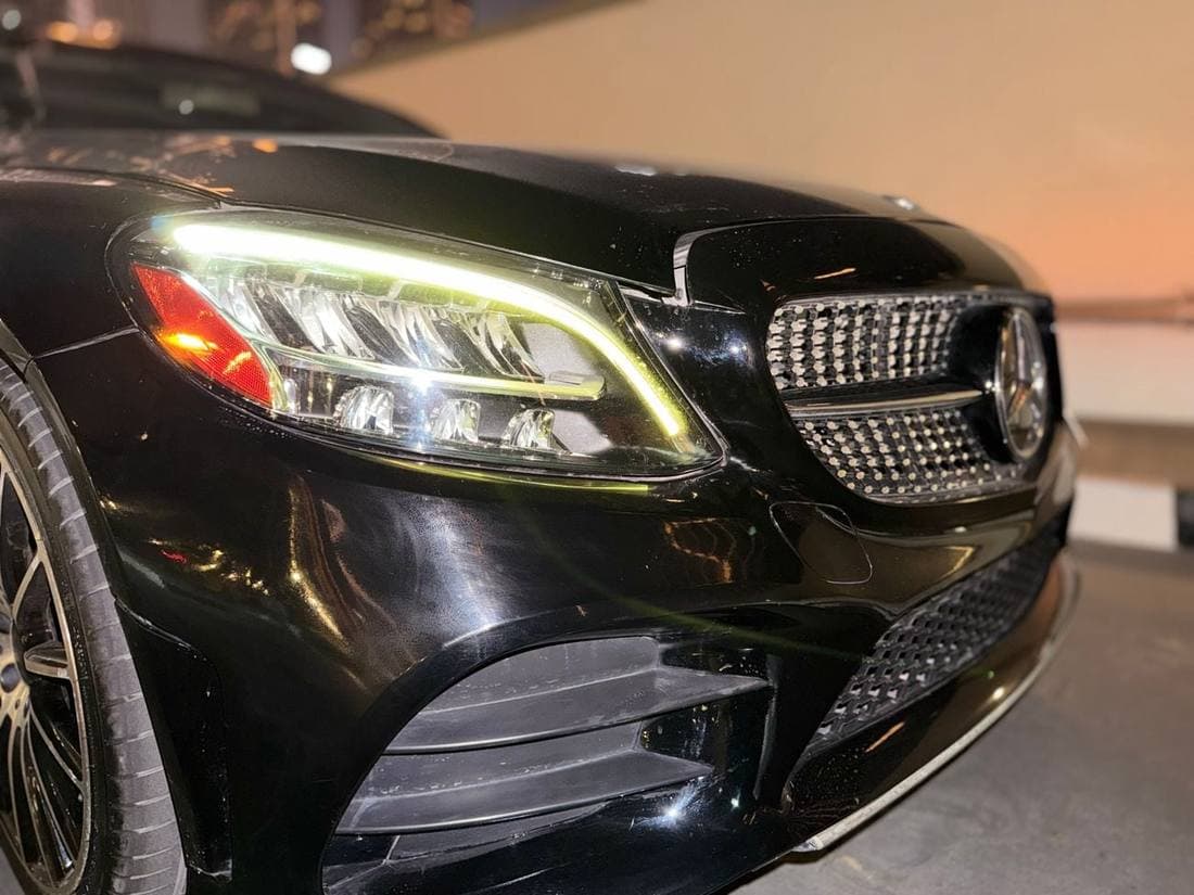 2020 Mercedes Benz C300 STANDARD thumbnail 5