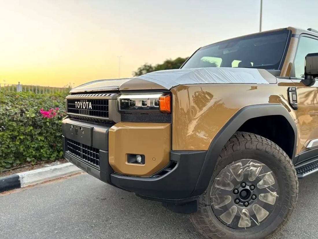2026 Toyota Prado VXR thumbnail 3