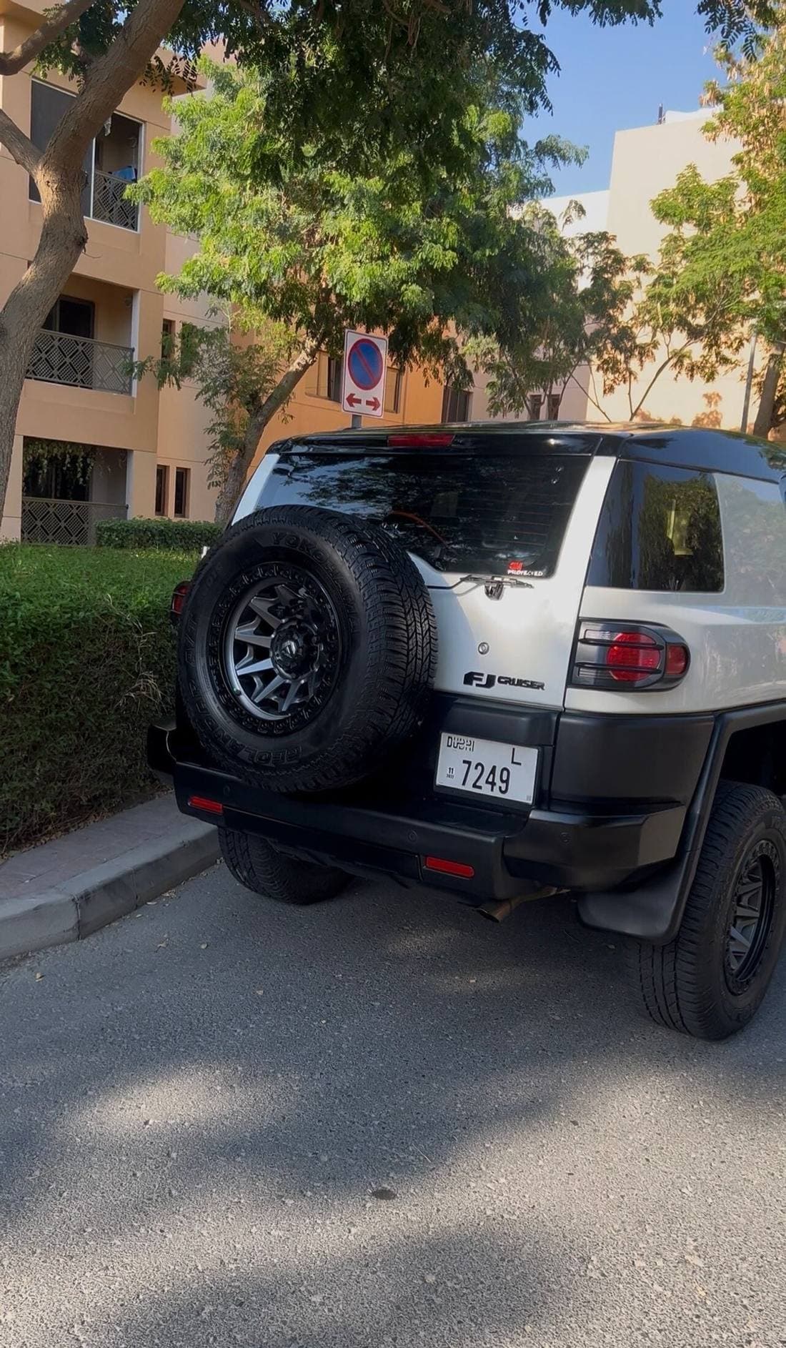 2022 Toyota FJ Cruiser GXR thumbnail 5