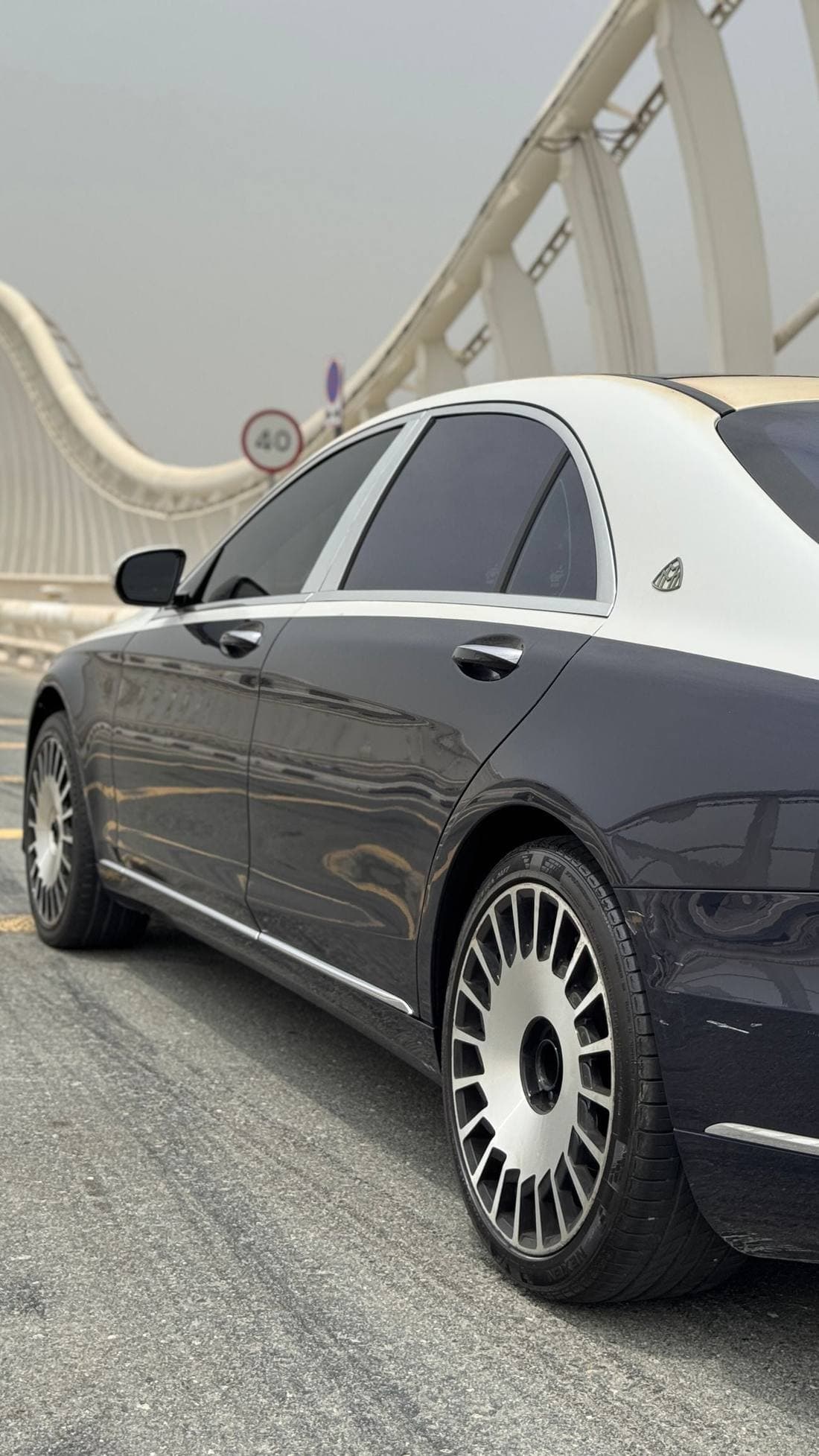 2017 Mercedes Benz S550 thumbnail 3