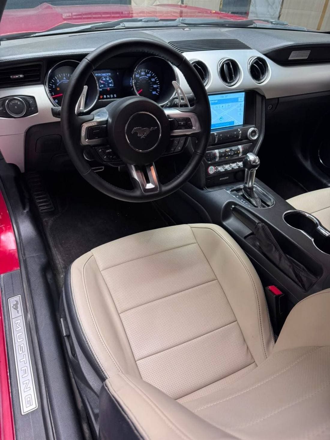 2016 Ford Mustang PREMIUM thumbnail 6