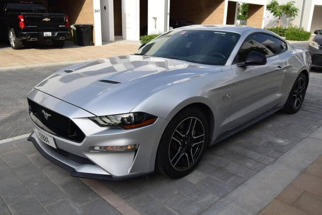 2018 Ford Mustang GT PREMIUM thumbnail 2
