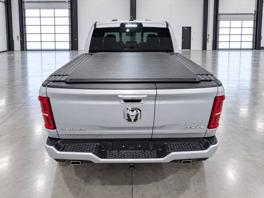 2026 RAM 1500 LIMITED thumbnail 7