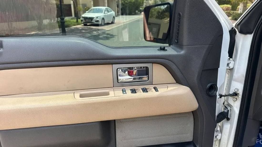 2011 Ford F 150 Flex thumbnail 6