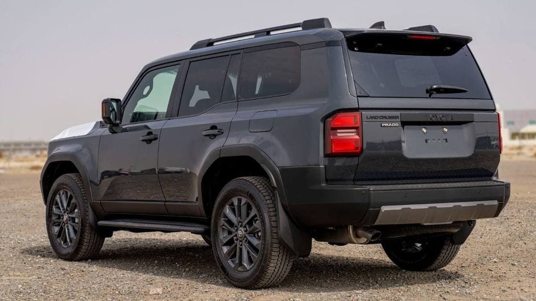 2025 Toyota Prado VXR thumbnail 7