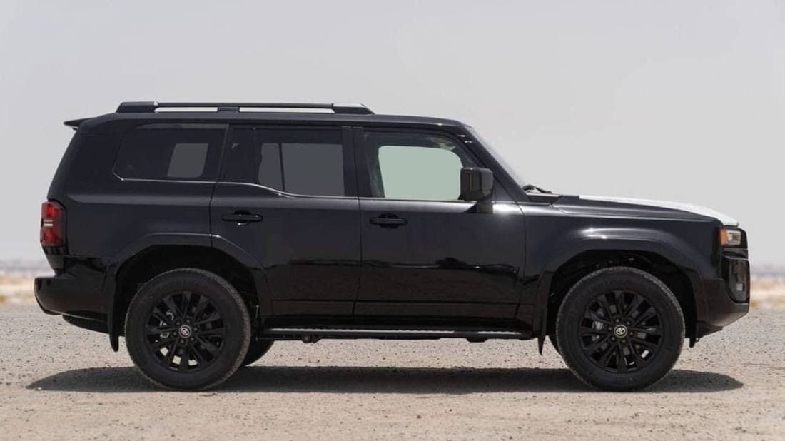 2026 Toyota Prado VXR thumbnail 3