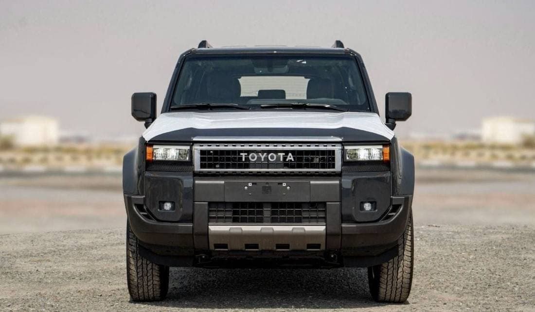 2025 Toyota Prado GXR thumbnail 2