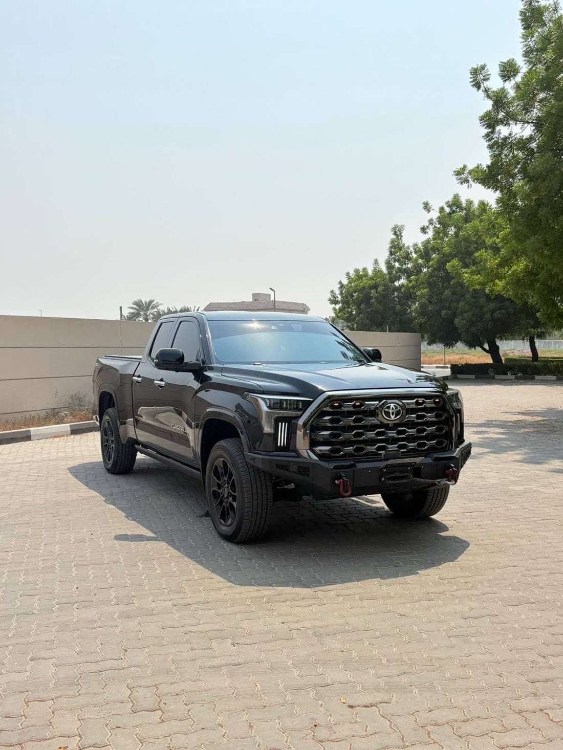 2022 Toyota Tundra thumbnail 2
