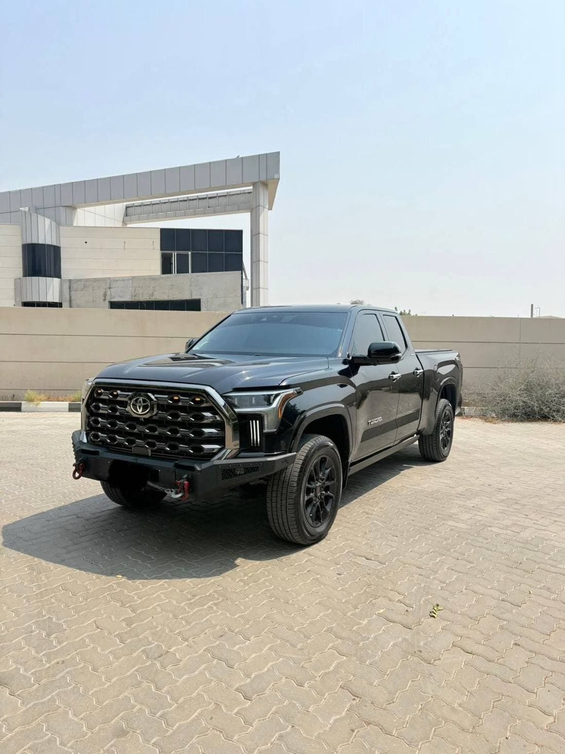 2022 Toyota Tundra thumbnail 3
