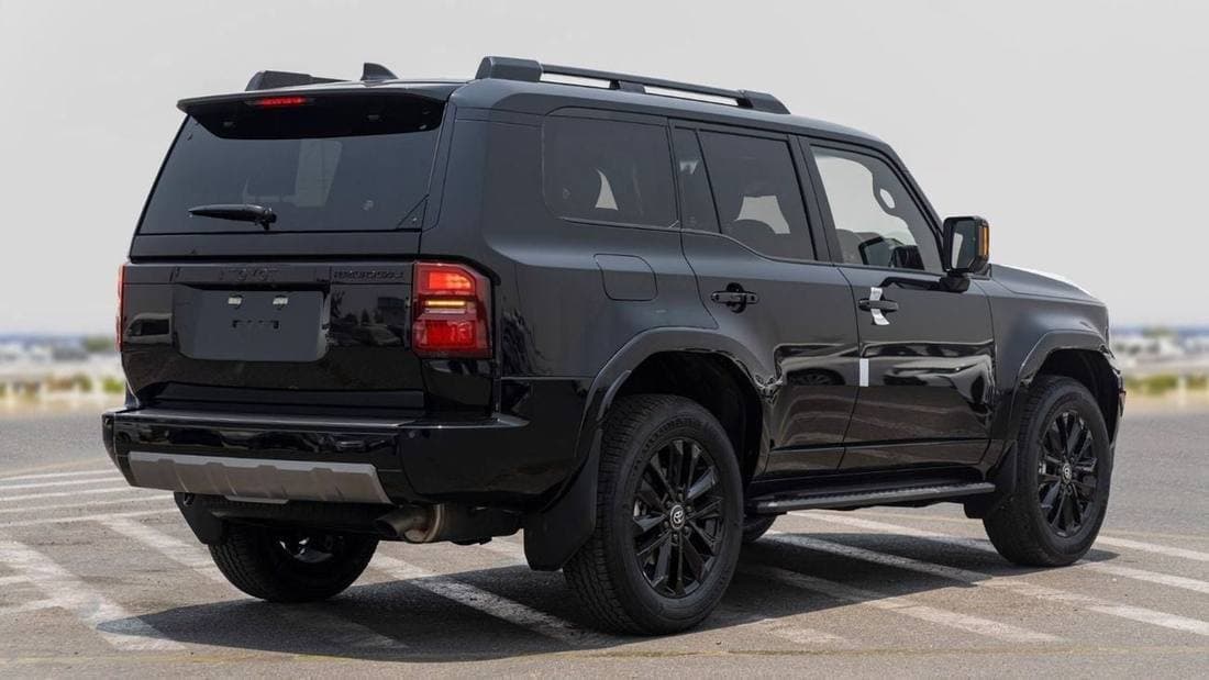 2026 Toyota Prado VXR thumbnail 6